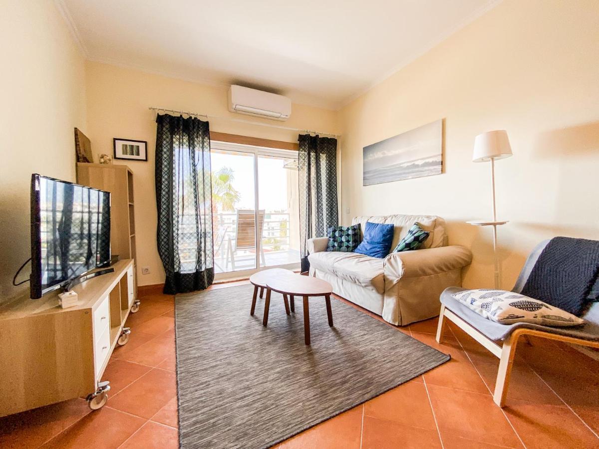 Sea View Apartment By Beach & Marina #1869 Lagos Bagian luar foto