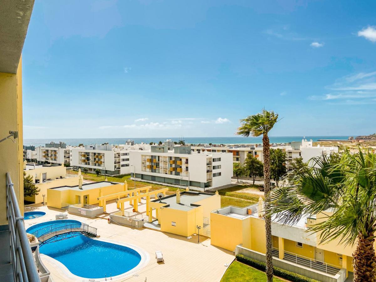 Sea View Apartment By Beach & Marina #1869 Lagos Bagian luar foto