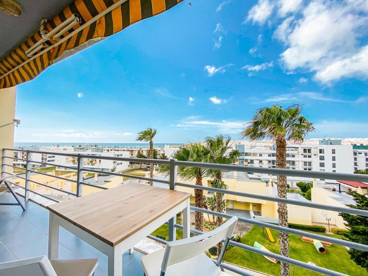 Sea View Apartment By Beach & Marina #1869 Lagos Bagian luar foto